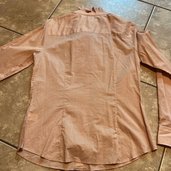 NWT J. Crew Medium Collar Ruffled Long sleeve Button Down Blouse in Soft Peach - Picture 5 of 5